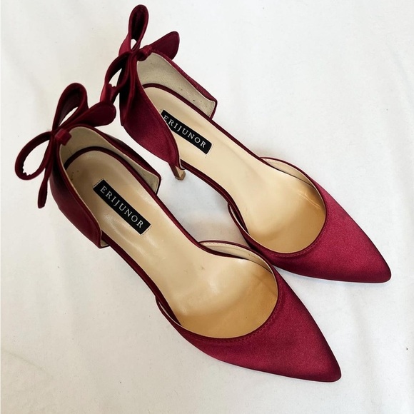 Bow heels - Picture 4 of 9